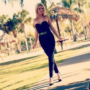 Elegant Black Strapless Jumpsuit